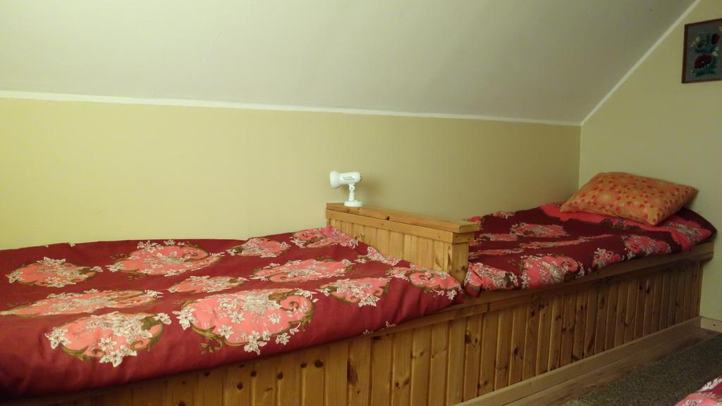 Adu-Jaani Kodumajutus Bed and Breakfast Matja Exteriör bild