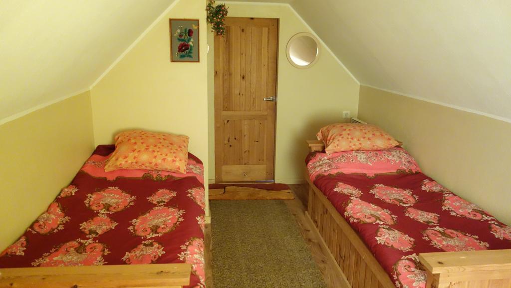 Adu-Jaani Kodumajutus Bed and Breakfast Matja Exteriör bild
